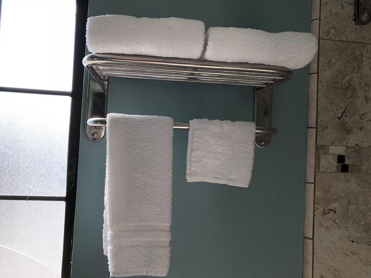 Whittier Travel Inn 외부 사진