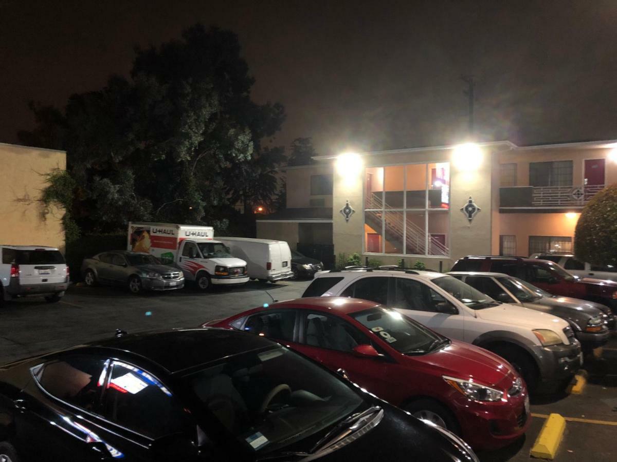 Whittier Travel Inn 외부 사진